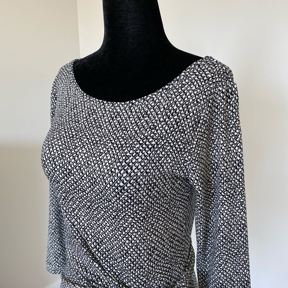 Ann Taylor dressy blouse/top - Picture 2 of 6